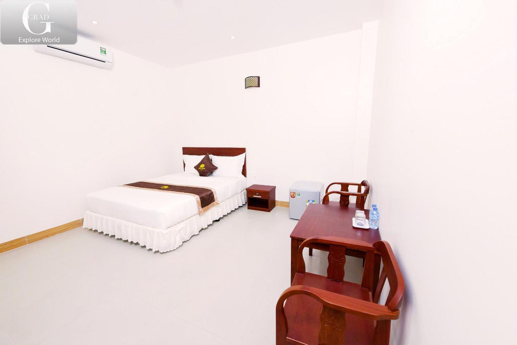 Bong Sen Xanh Hotel Cao Lãnh Esterno foto